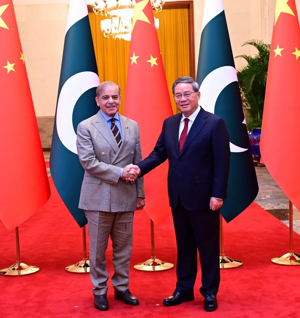 PM meets Chinese Premier